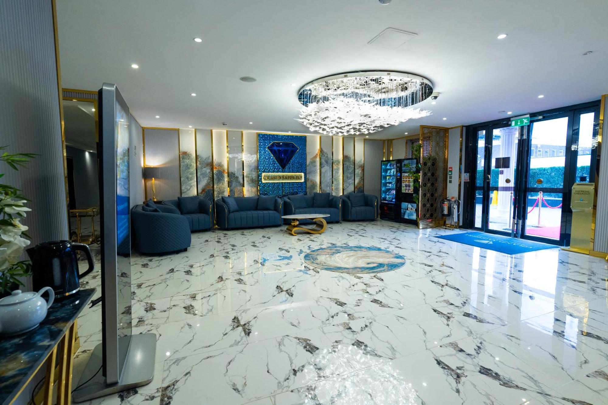 Grand Sapphire Hotel & Banqueting Croydon Zewnętrze zdjęcie