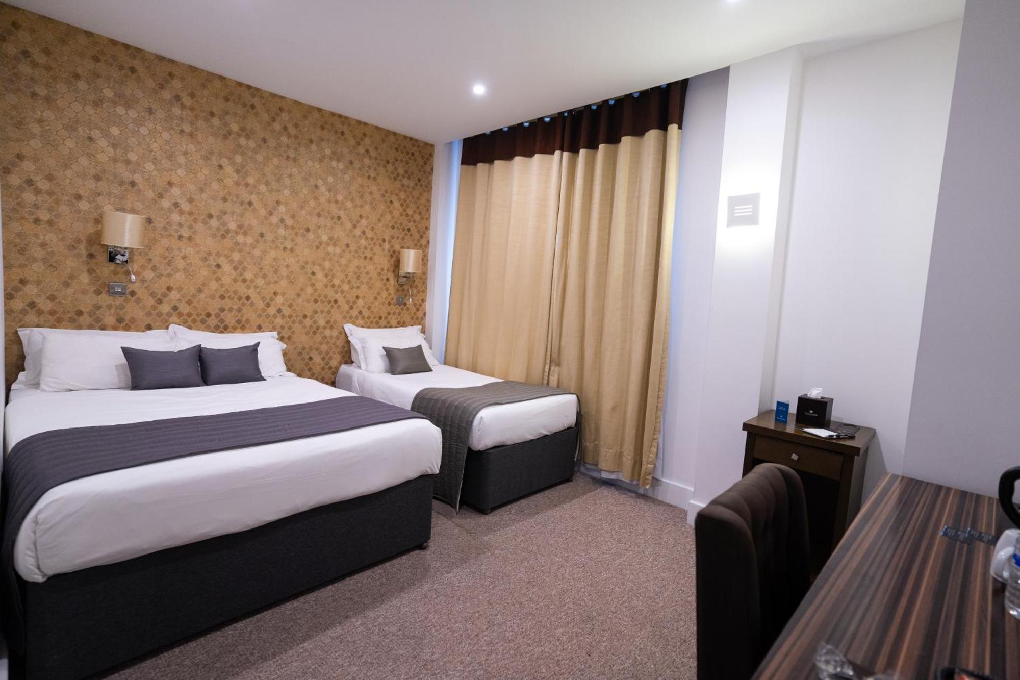 Grand Sapphire Hotel & Banqueting Croydon Zewnętrze zdjęcie