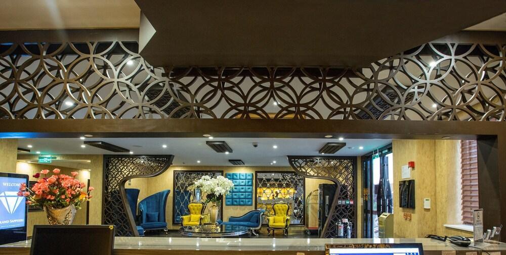 Grand Sapphire Hotel & Banqueting Croydon Zewnętrze zdjęcie