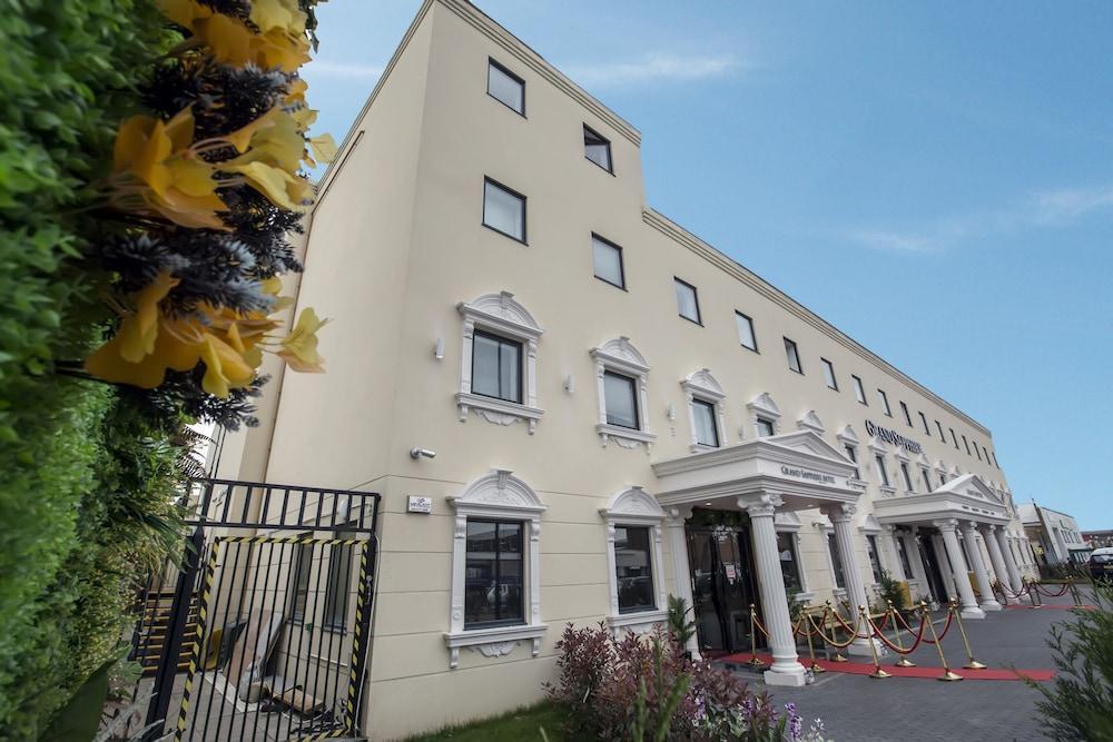 Grand Sapphire Hotel & Banqueting Croydon Zewnętrze zdjęcie